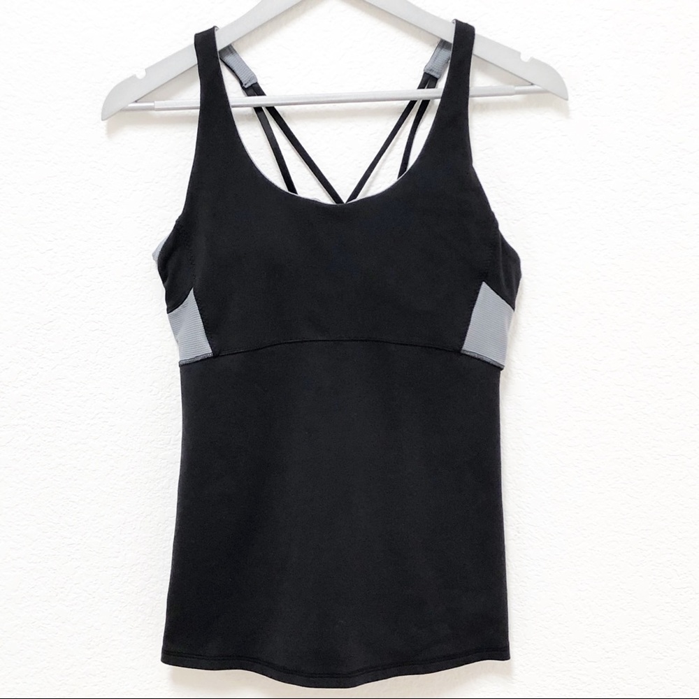 Athleta athletic tank top, criss cross back SZ, M